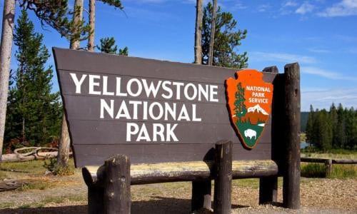 Yellowstone-Sign-e1440946185515